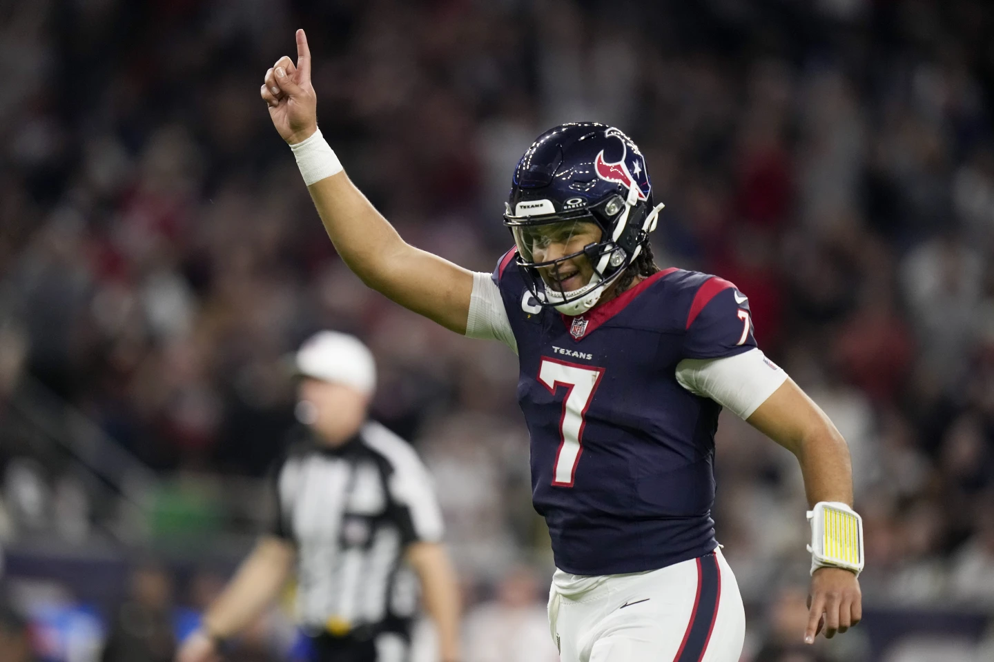 Texans vs Browns: Stroud Shines as Houston Throttles Cleveland 45-14